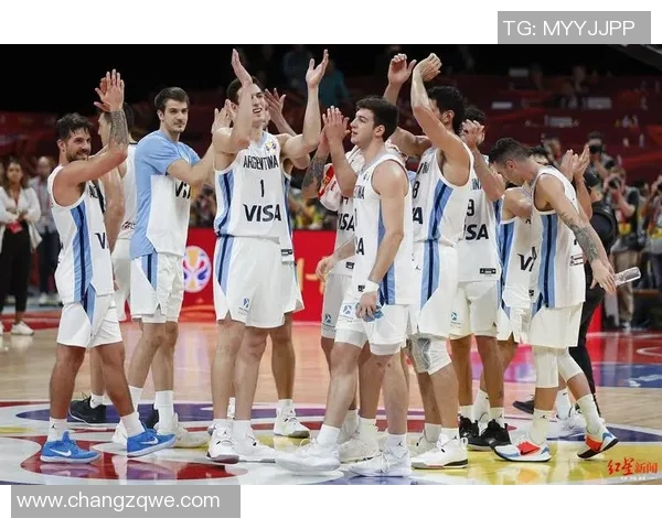 赛后复盘广州篮球队与北京篮球队的团队协作表现与战术分析