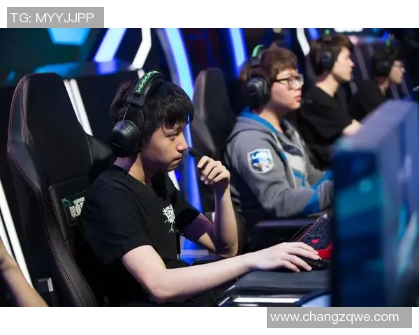 聚焦和平精英赛事EDG战队如何掌控节奏与胜利之道